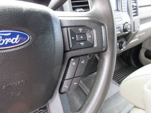 Used 2021 Ford F550 4x4 SuperCab Super Duty image 17