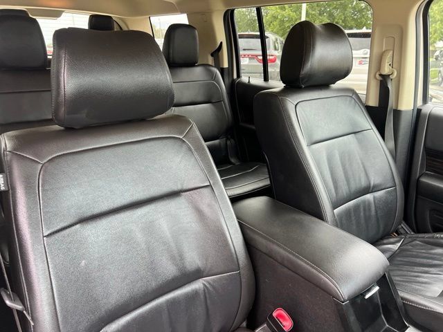 Used 2018 Ford Flex SEL w/ Equipment Group 202A AWD/4WD image 9