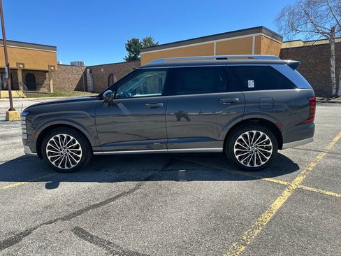 New 2026 Hyundai Palisade Calligraphy AWD/4WD image 2