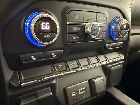 Used 2019 GMC Sierra 1500 Elevation AWD/4WD image 29