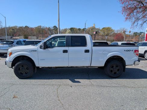 Used 2013 Ford F150 XLT w/ Mid Equipment Group AWD/4WD image 2