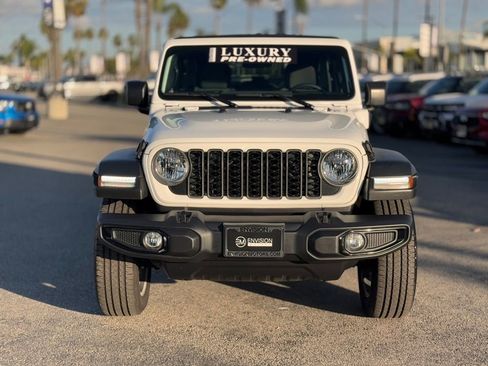 Used 2025 Jeep Wrangler Unlimited Sport S 4xe image 6