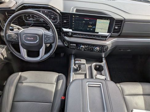 Used 2022 GMC Sierra 1500 SLT w/ SLT Premium Plus Package image 16