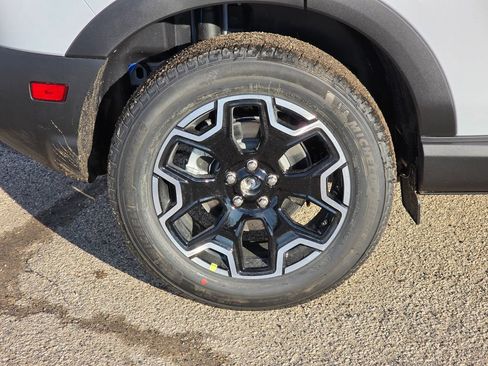 New 2026 Ford Bronco Sport Outer Banks w/ Outer Banks Tech Package+ AWD/4WD image 10