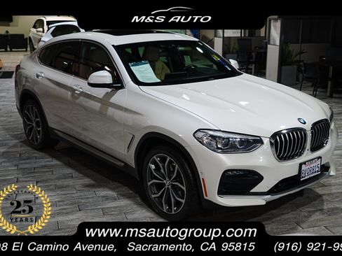 Used 2021 BMW X4 xDrive30i w/ Premium Package image 1