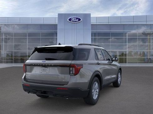 New 2026 Ford Explorer Active image 8