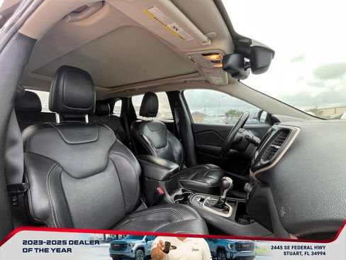 Used 2016 Jeep Cherokee Limited w/ Luxury Group image 20