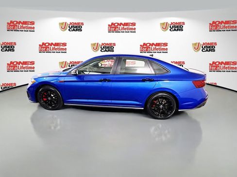 Used 2024 Volkswagen Jetta GLI 40th Anniversary Edition FWD image 13