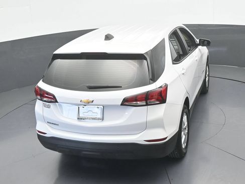 Used 2024 Chevrolet Equinox LS w/ Driver Confidence II Package FWD image 44