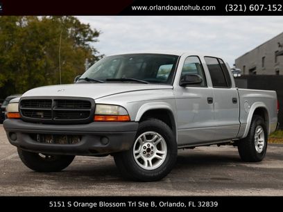 Used 2004 Dodge Dakota Sport w/ Deluxe Convenience Group