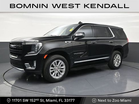 Used 2021 GMC Yukon SLT w/ SLT Premium Package RWD image 1
