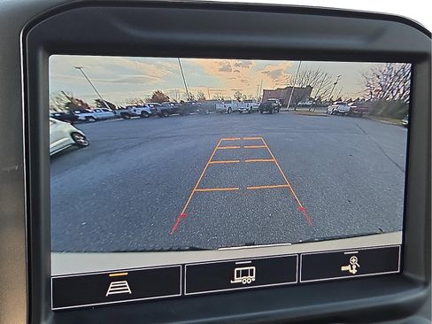 Used 2022 Chevrolet Silverado 1500 LTZ image 16