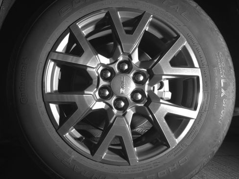 Used 2023 GMC Acadia SLT FWD image 14