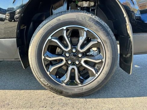 Certified 2024 Ford Maverick Lariat FWD image 12