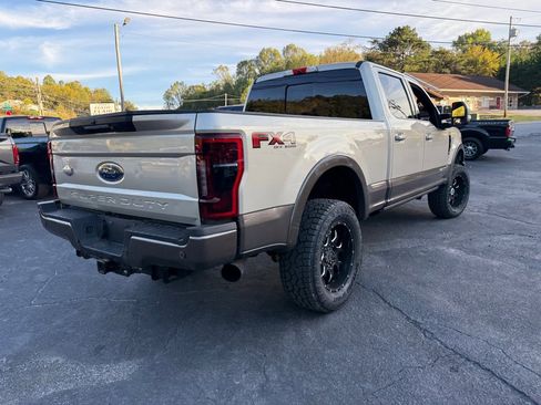 Used 2017 Ford F250 King Ranch w/ King Ranch Ultimate Package image 12