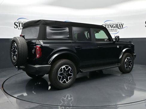 Used 2025 Ford Bronco Outer Banks image 7