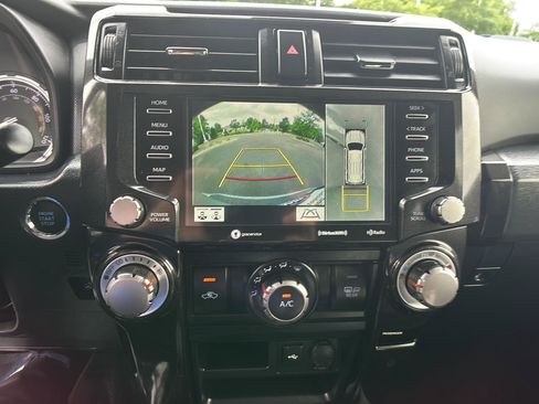 Used 2023 Toyota 4Runner TRD Off-Road Premium w/ Off Road Premium Plus Package AWD/4WD image 33