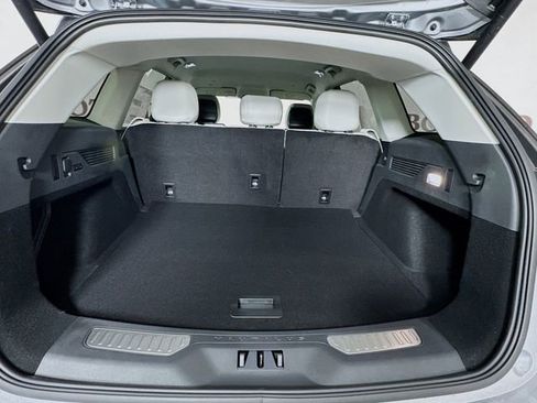 New 2026 Lincoln Nautilus Premier AWD/4WD image 26