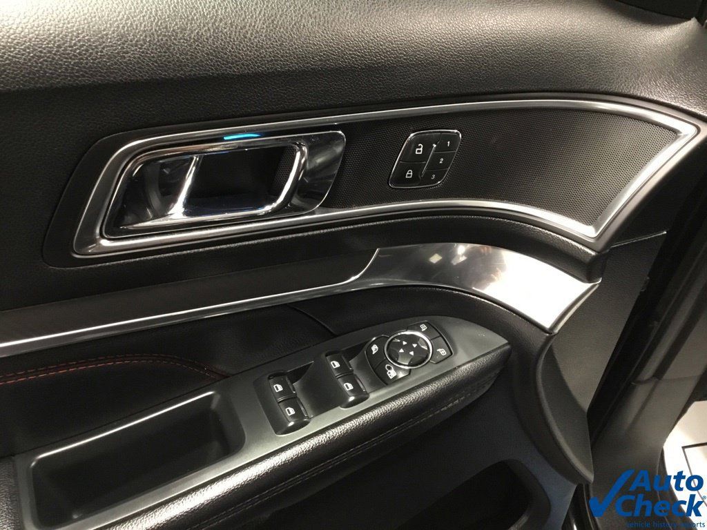 Used 2019 Ford Explorer Sport w/ Equipment Group 401A AWD/4WD image 25
