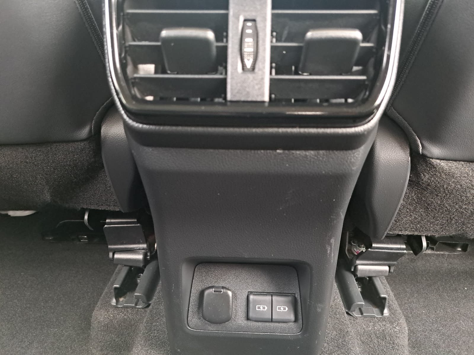 Used 2024 Lexus NX 350 AWD w/ Vision Package image 12