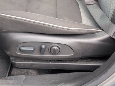 Certified 2023 Chevrolet TrailBlazer LT FWD image 14