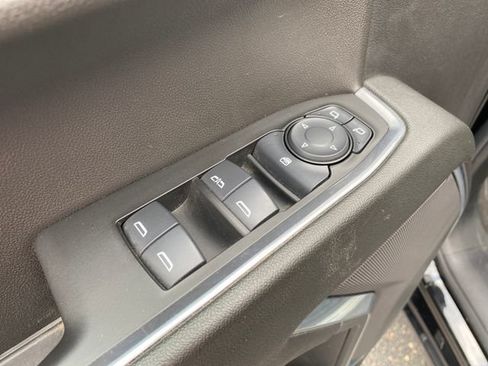 Certified 2025 Chevrolet Silverado 1500 LT AWD/4WD image 17