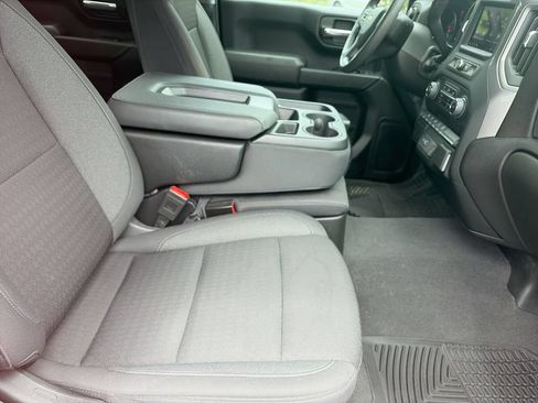 Used 2024 Chevrolet Silverado 1500 Custom AWD/4WD image 8