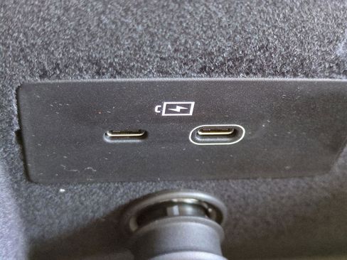 New 2026 Volvo XC90 B6 Ultra image 21