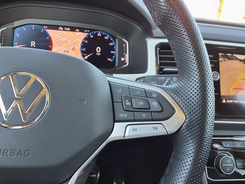 Used 2021 Volkswagen Atlas SEL R-Line image 30