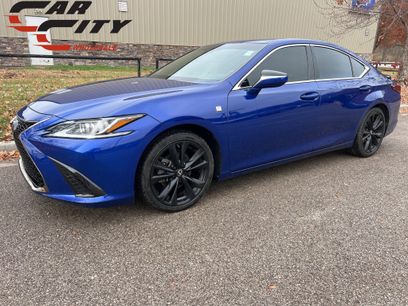 Used 2023 Lexus ES 350 F Sport w/ Accessory Package (Z2)