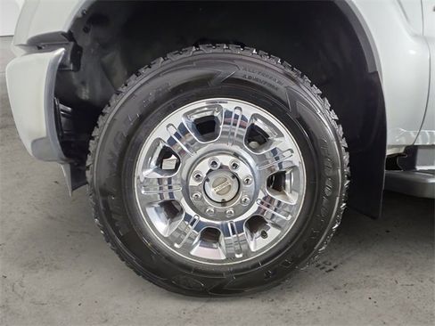 Used 2016 Ford F250 Lariat w/ Chrome Package image 14