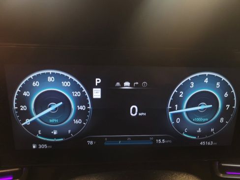 Used 2024 Hyundai Elantra SEL FWD image 23