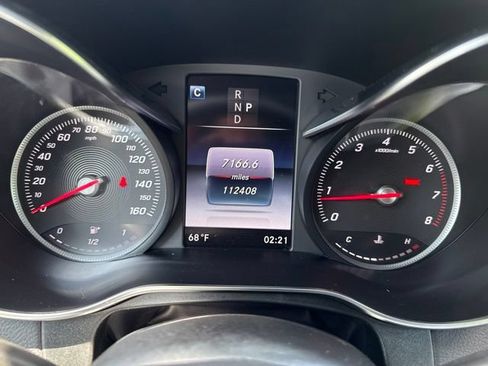Used 2018 Mercedes-Benz GLC 300 4MATIC image 13