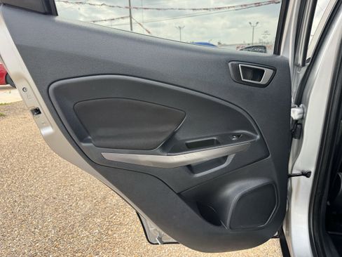 Used 2020 Ford EcoSport SE FWD image 23