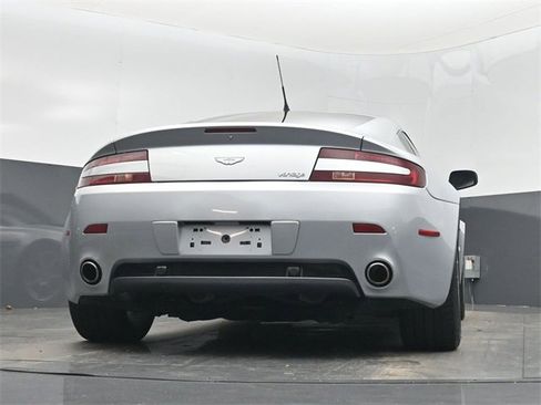 Used 2007 Aston Martin V8 Vantage Coupe image 41