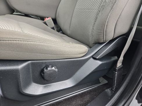 Used 2018 Ford F150 XLT AWD/4WD image 25