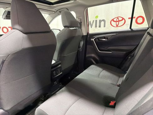 Used 2024 Toyota RAV4 XLE w/ Convenience Package AWD/4WD image 19