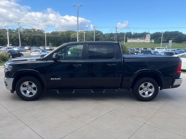 Used 2025 RAM 1500 Big Horn AWD/4WD image 4