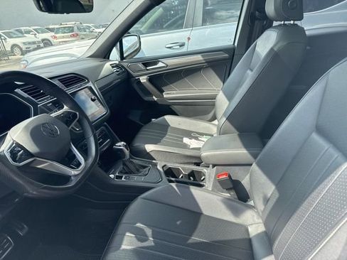 Used 2024 Volkswagen Tiguan SE R-Line image 15