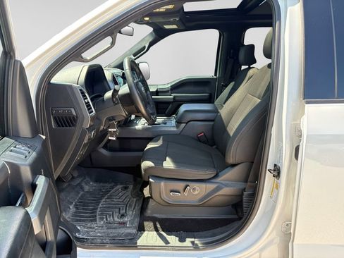 Used 2016 Ford F150 XLT w/ Equipment Group 302A Luxury AWD/4WD image 23