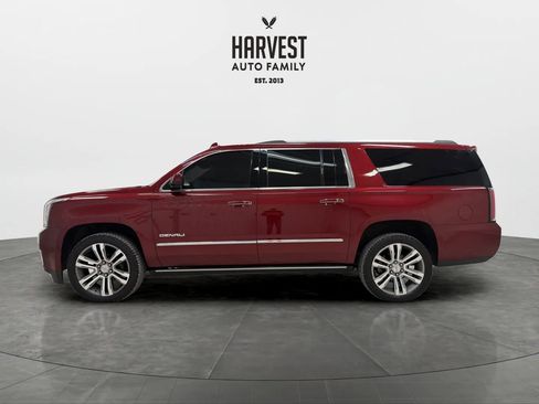 Used 2018 GMC Yukon XL Denali w/ Denali Ultimate Package image 2