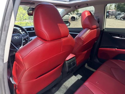 Used 2020 Toyota Camry XSE w/ Driver Assist Package FWD image 14