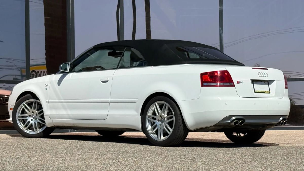 Used 2008 Audi S4 Cabriolet AWD/4WD image 6