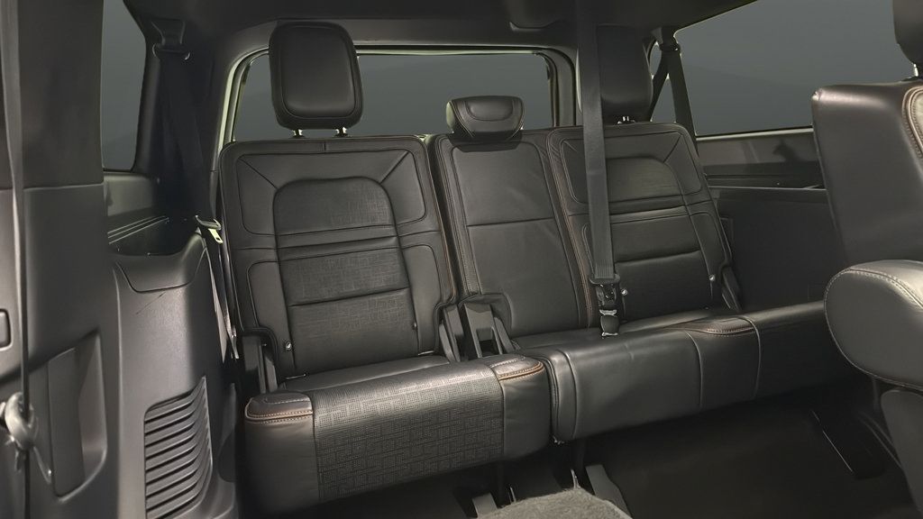 Used 2024 Lincoln Navigator L Black Label AWD/4WD image 26