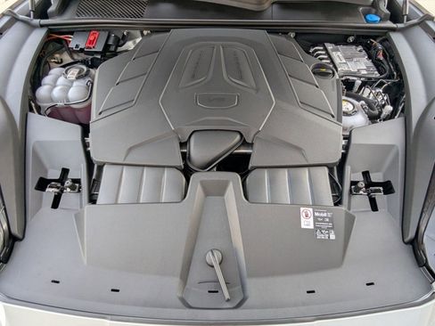 New 2026 Porsche Cayenne S image 28