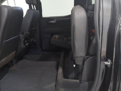 Used 2022 GMC Sierra 1500 AT4 w/ AT4 Premium Package AWD/4WD image 14