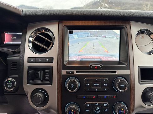 Used 2016 Ford Expedition King Ranch image 25