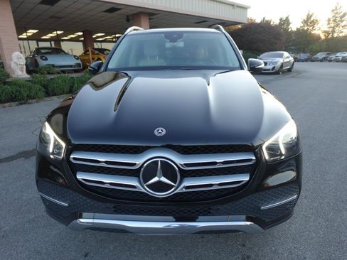 Used 2020 Mercedes-Benz GLE 350 w/ Premium Package image 6