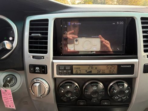 Used 2003 Toyota 4Runner Sport AWD/4WD image 25