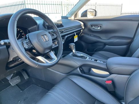 Certified 2026 Honda HR-V EX-L image 18